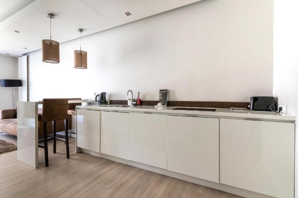 Platinum Tower - Center - Golden Apartament