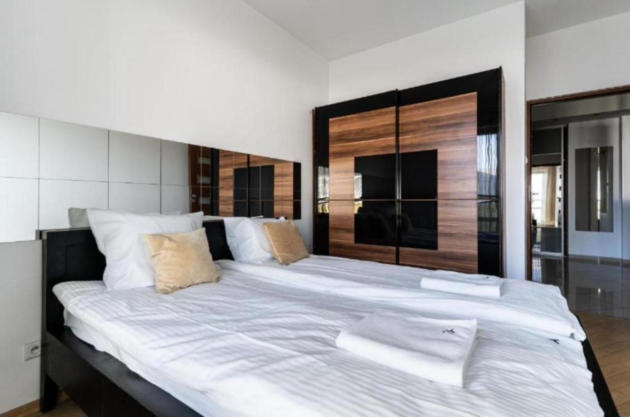 Platinum Tower - Center - Golden Apartament Warszawa
